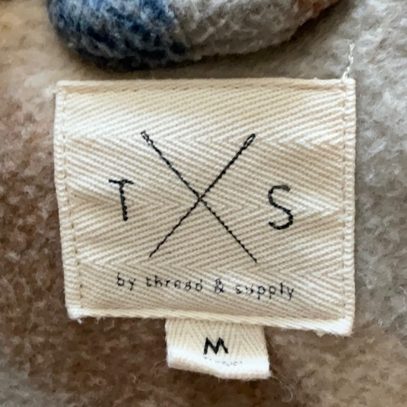 Thread & Supply Shacket Medium - Picture 5 of 5
